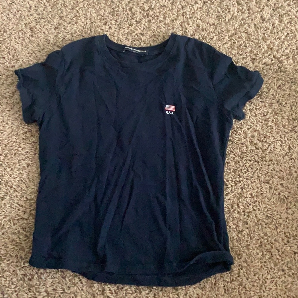 Brandy Melville t-shirt